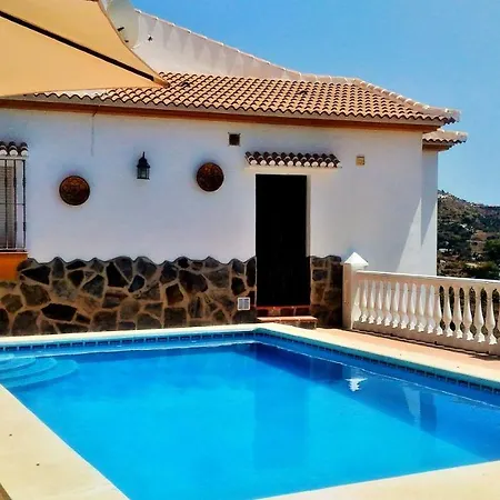 House With 3 Bedrooms In With Wonderful Sea View Private Pool Furnished Garden 18 Km From The Beach *